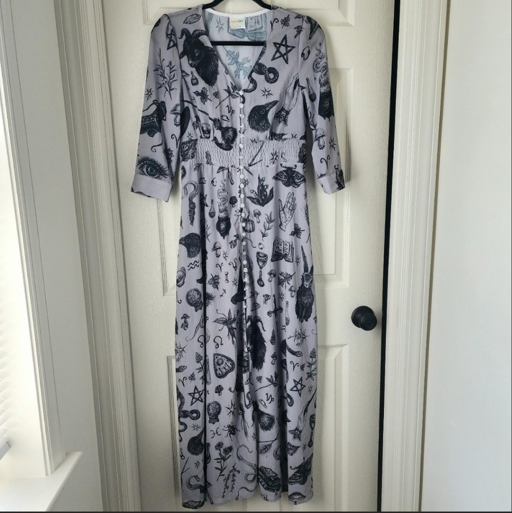 Mystical Witchy Print Maxi Dress. Size Small